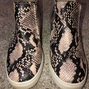 Animal print pumps⭐️